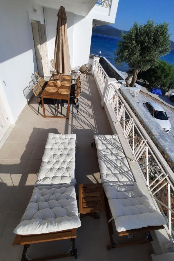 Seaview 2 Apartment *